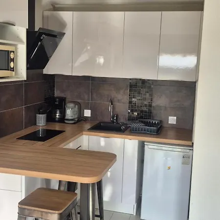 Amouvera C14, T2 Vue Mer, Piscine, Clim, Parking Appartamento