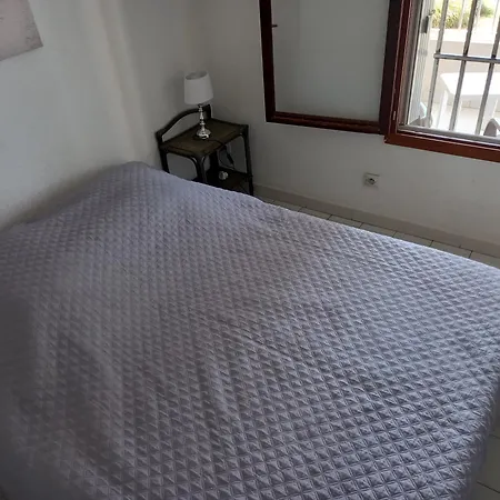 Amouvera C14, T2 Vue Mer, Piscine, Clim, Parking *